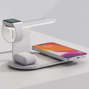 Majentik MW-17 Wireless Charger سهولة الاستخدام مع التوافق للأجهزة مع التقنية اللاسلكية، يمكن وضع الموبايل والساعة الذكية والايربود على منصة الشحن اللاسلكي.