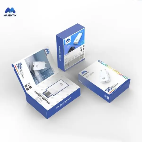 Majentik MC-008 30W قدرة شحن تصل إلى 30 واط، مما يتيح شحن الأجهزة بسرعة، تصميم صغير وخفيف ، حماية من الشحن والحرارة والتيار الزائد,منفذ Type-C PD. ضمان عام.