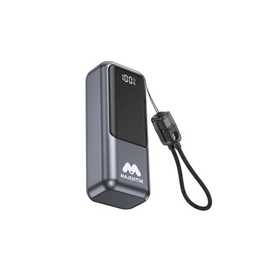 باور بانك Majentik MJ-40 بسعة 10000mAh وشحن سريع PD 22.5W، مزود بكابل Type-C مدمج وشاشة ذكية وتصميم صغير مناسب للسفر والطيران مع أنظمة حماية متكاملة.